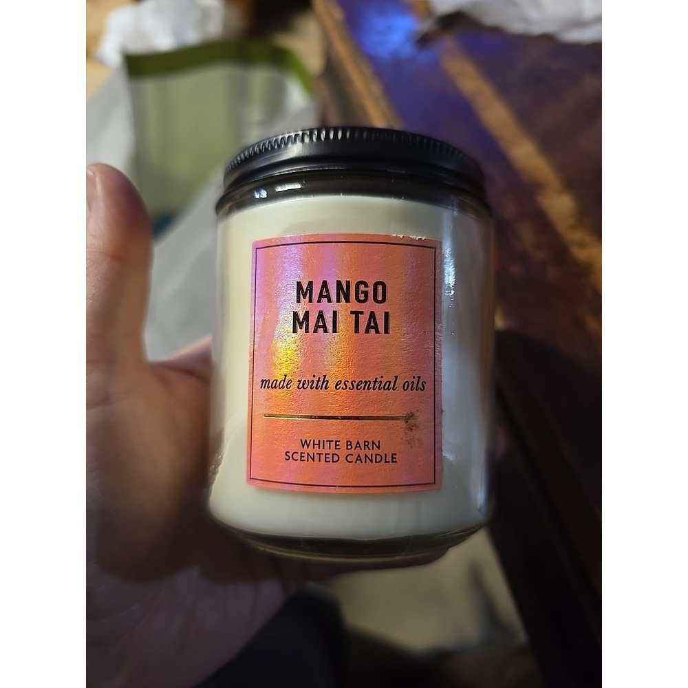 White Barn 1 Wick Candle Mango Mai Tai 7 Oz New Fresh Mango Jasmine Grapefruit